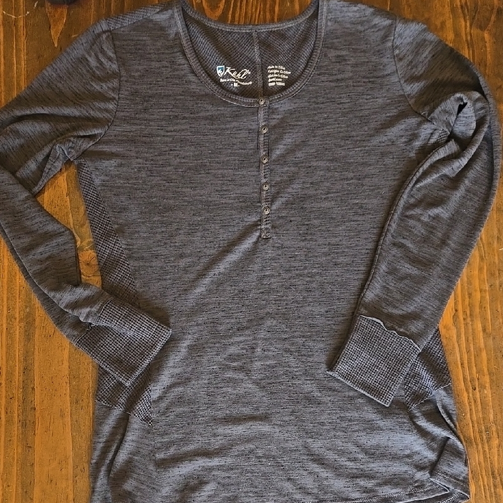 Kuhl Women's Gray Long Sleeve Henley
